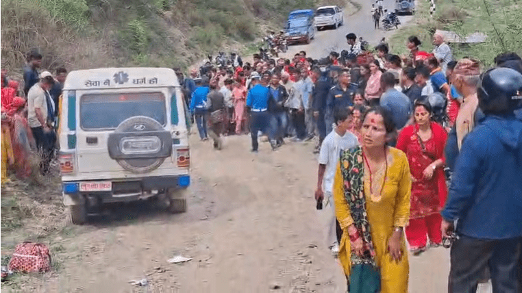 अर्घाखाँची बस दुर्घटना : चार जनाको मृत्यु , २५ जना घाइते