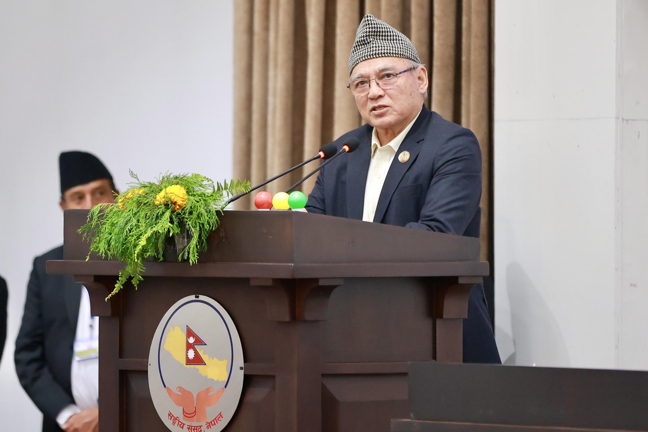 प्रधानमन्त्रीले नै संसद्मा स्पष्टीकरण दिनुपर्ने एमालेको माग