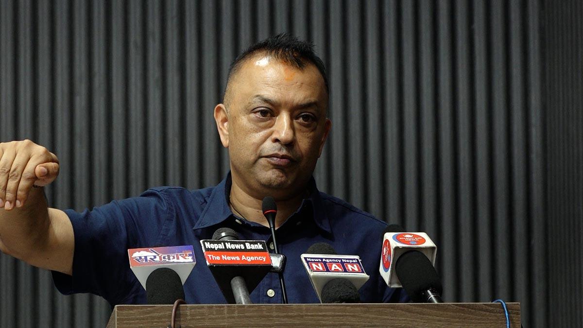शिक्षा र स्वास्थ्य कर फिर्ता लिन गगन थापाको माग